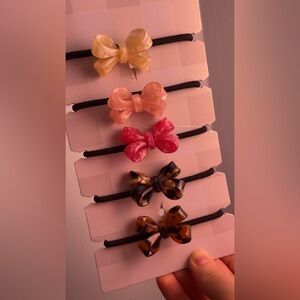 Bow hair ties